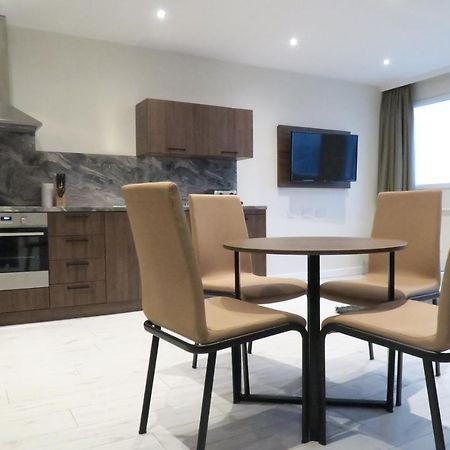 Quay Apartments Clarence House Newport  Ngoại thất bức ảnh