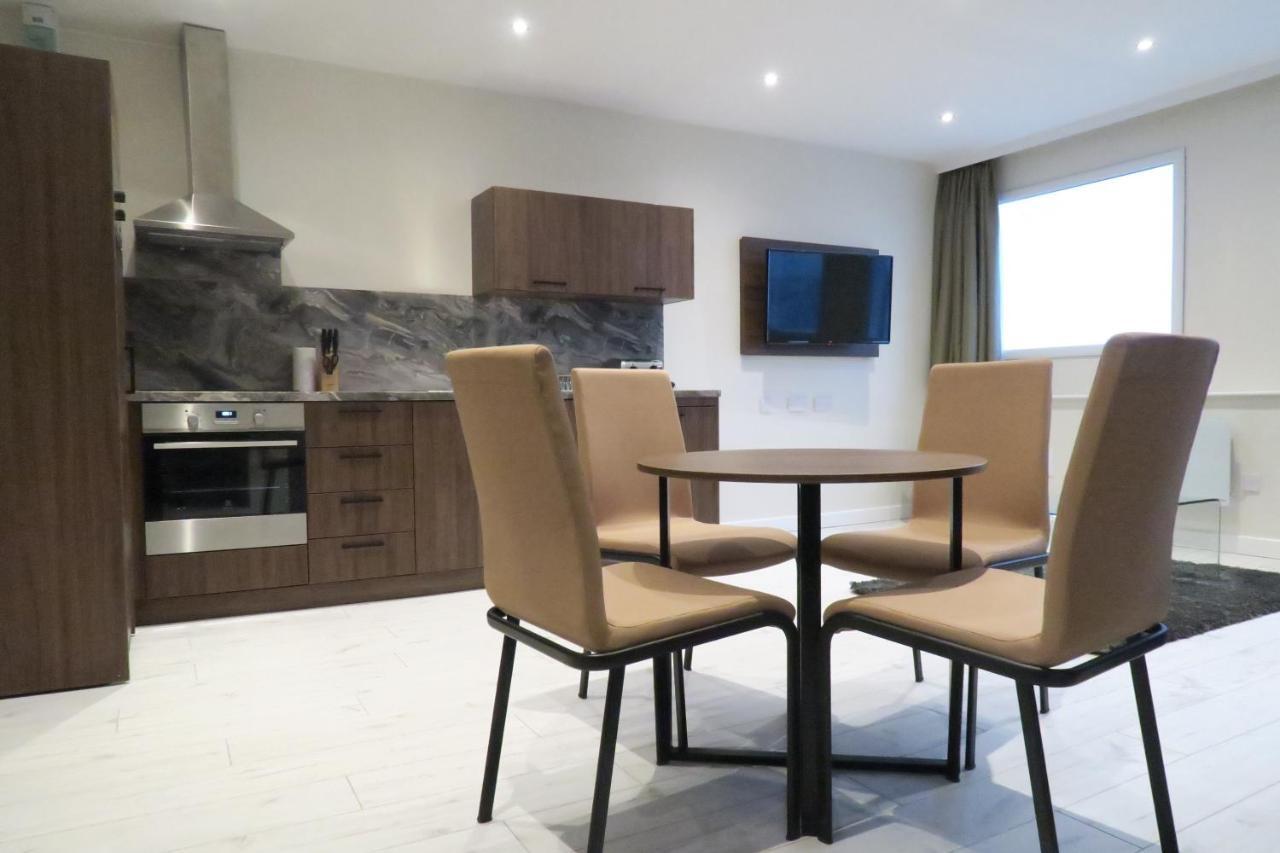 Quay Apartments Clarence House Newport  Ngoại thất bức ảnh