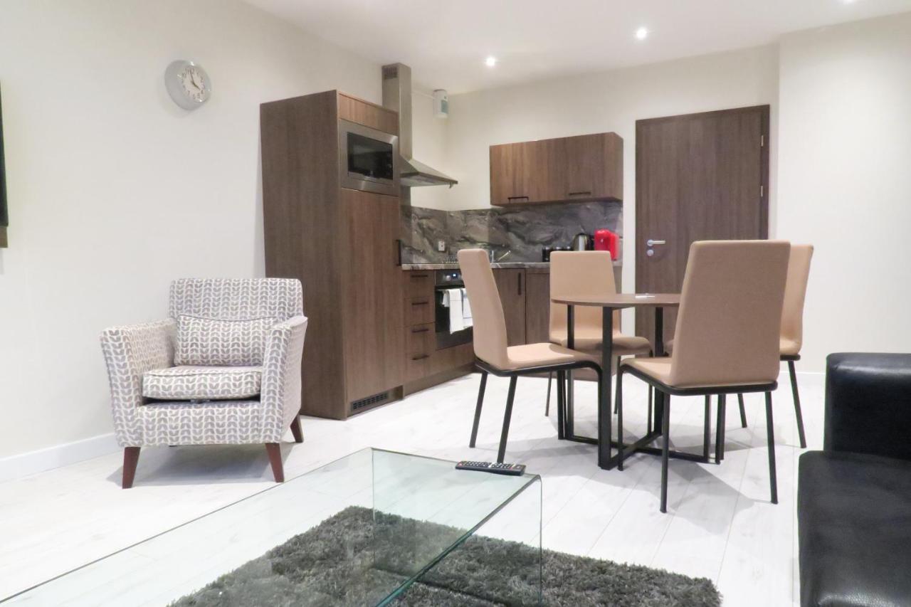 Quay Apartments Clarence House Newport  Ngoại thất bức ảnh