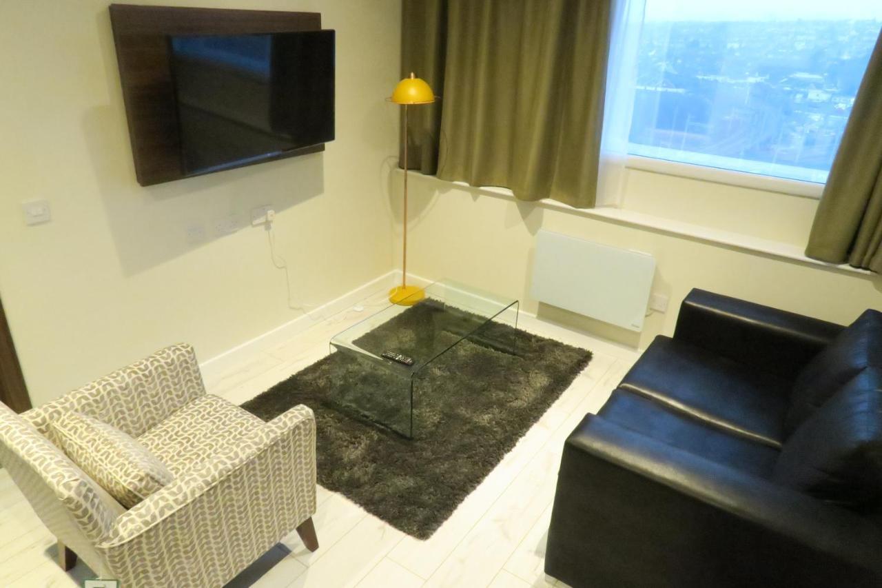 Quay Apartments Clarence House Newport  Ngoại thất bức ảnh