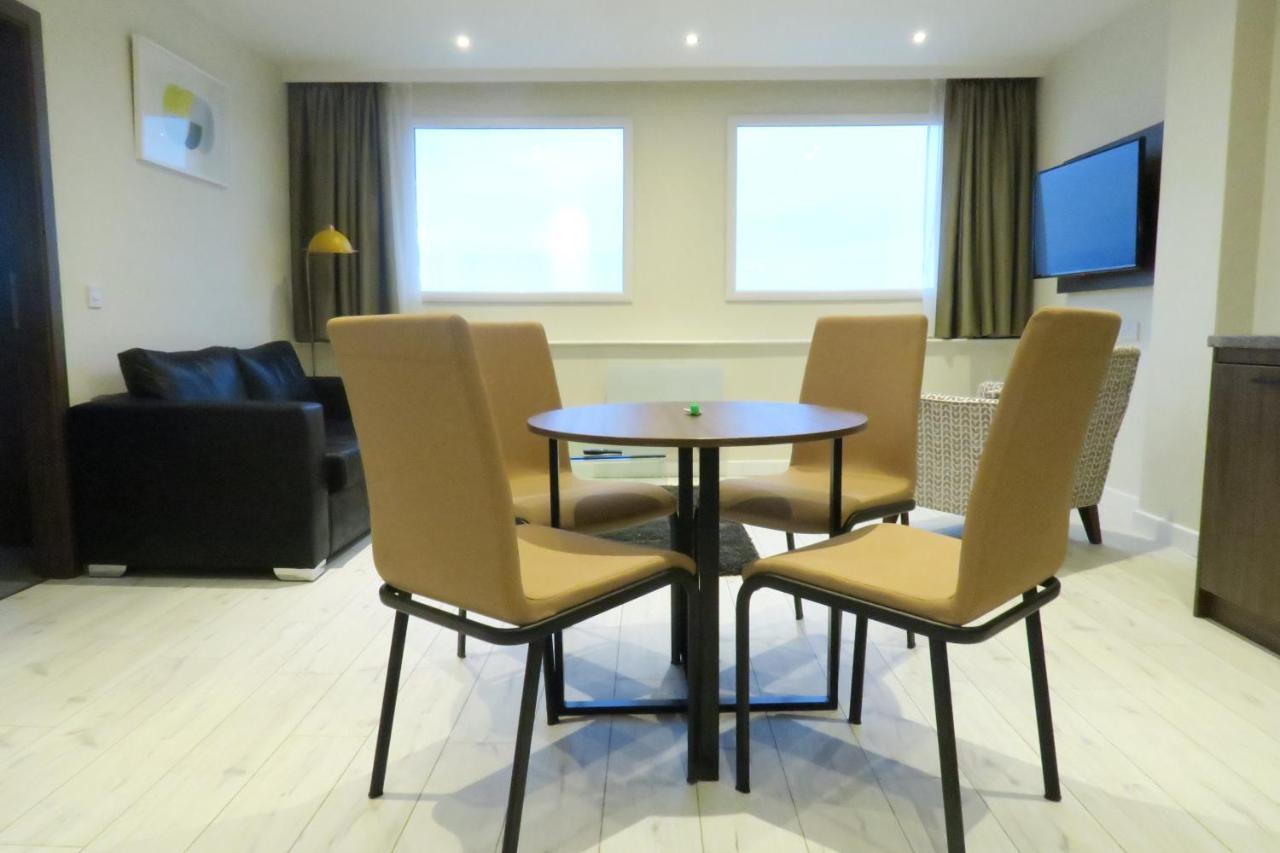 Quay Apartments Clarence House Newport  Ngoại thất bức ảnh