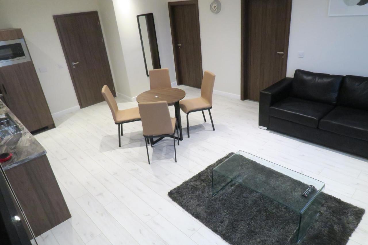 Quay Apartments Clarence House Newport  Ngoại thất bức ảnh