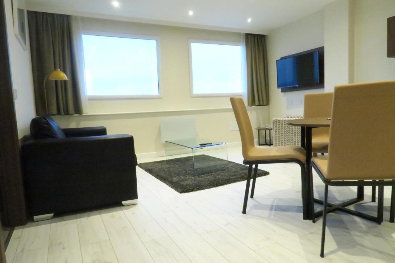 Quay Apartments Clarence House Newport  Ngoại thất bức ảnh